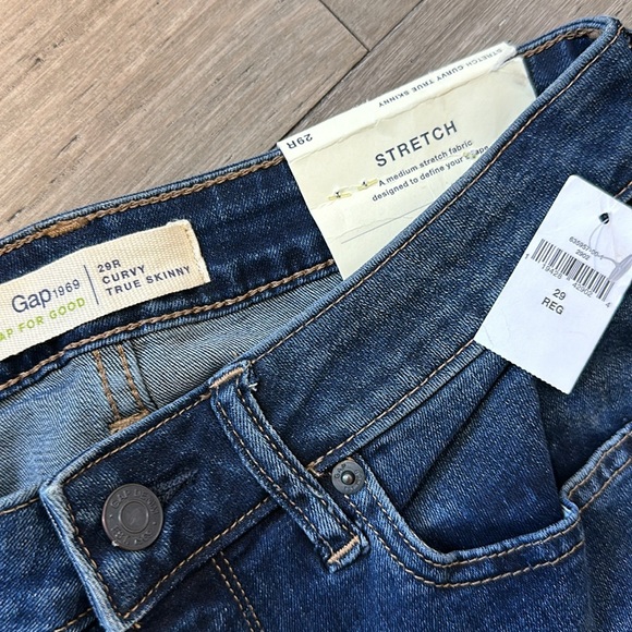 NWT Size 29 Gap curvy True Skinny Stretchy Blue Jeans. New with tags - Picture 5 of 7